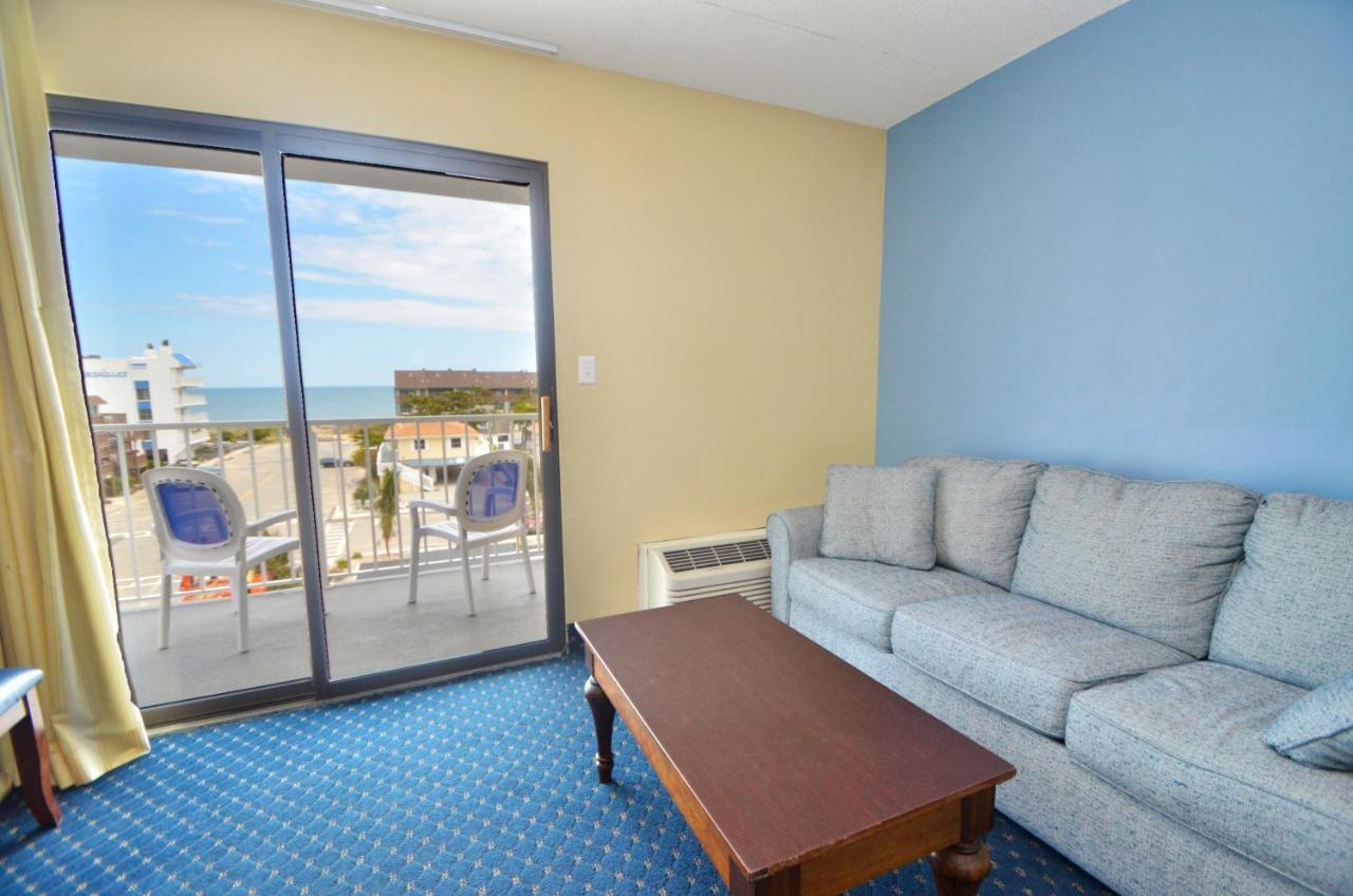 Coastal Palms Inn And Suites Ocean City Exterior photo